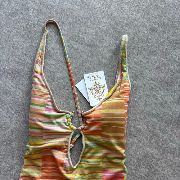 NWT Becca Onepiece Swimsuit - Picture 2 of 4